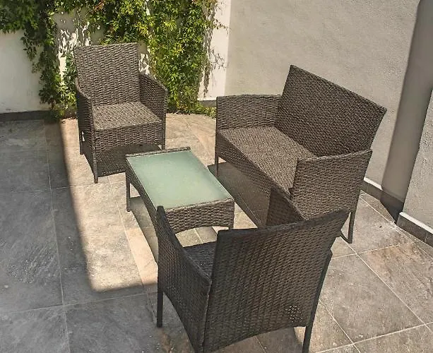 Holiday home Stunning Holidays House With 24h Security *