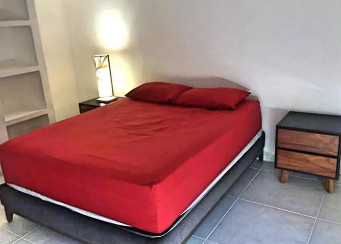 Holiday home Stunning Holidays House With 24h Security *